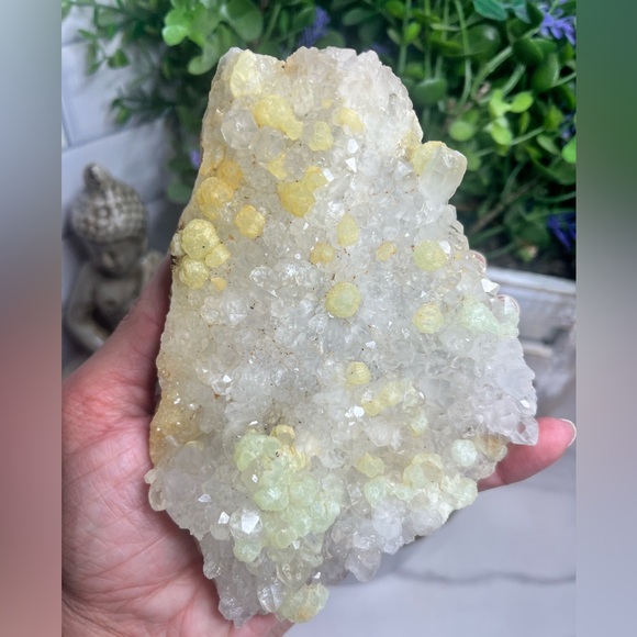 Botryoidal Prehnite with Quartz - Picture 7 of 8